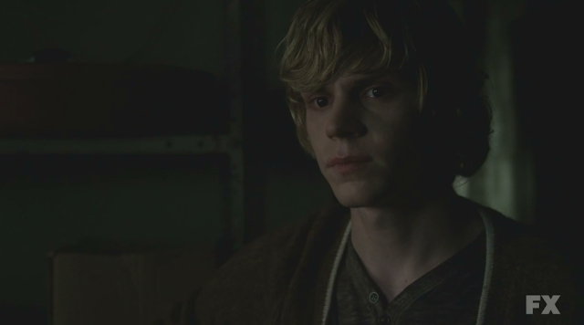 Evan+Peters+as+Tate+Langdon+American+Horror+Story+S01E11+Birth+4.png