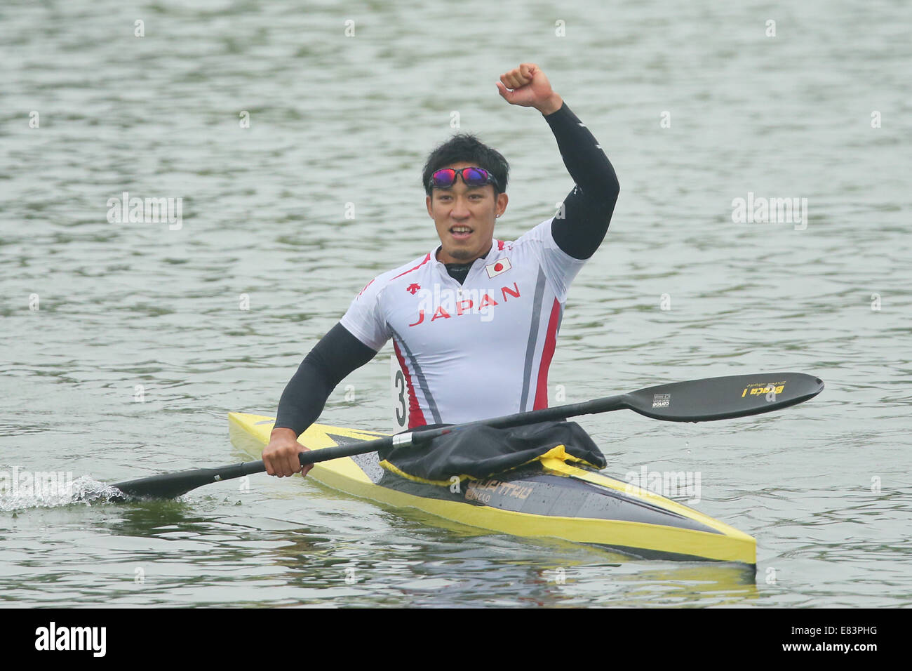 incheon-south-korea-29th-sep-2014-seiji-komatsu-jpn-canoe-sprint-mens-E83PHG.jpg