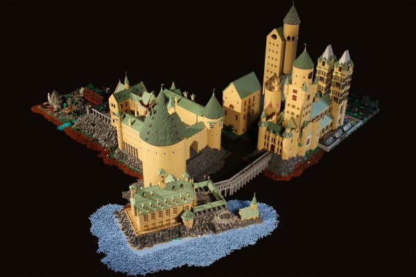 lego-hogwarts-harry-potter-600x400.jpg