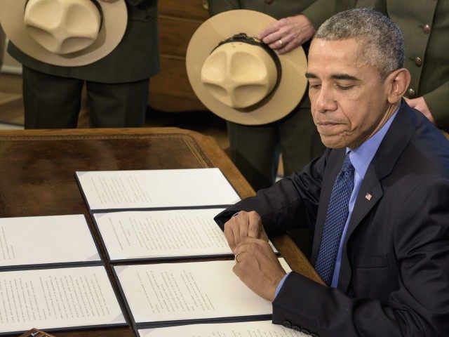 Obama-papers-Brendan-Smialowski-AFP-Getty-640x480.jpg