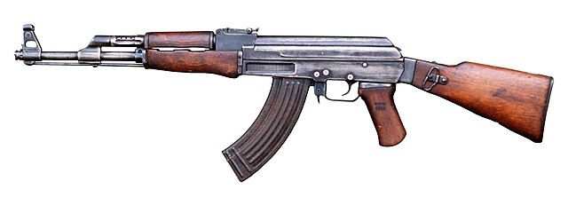 640px-AK-47_type_II_Part_DM-ST-89-01131.jpg